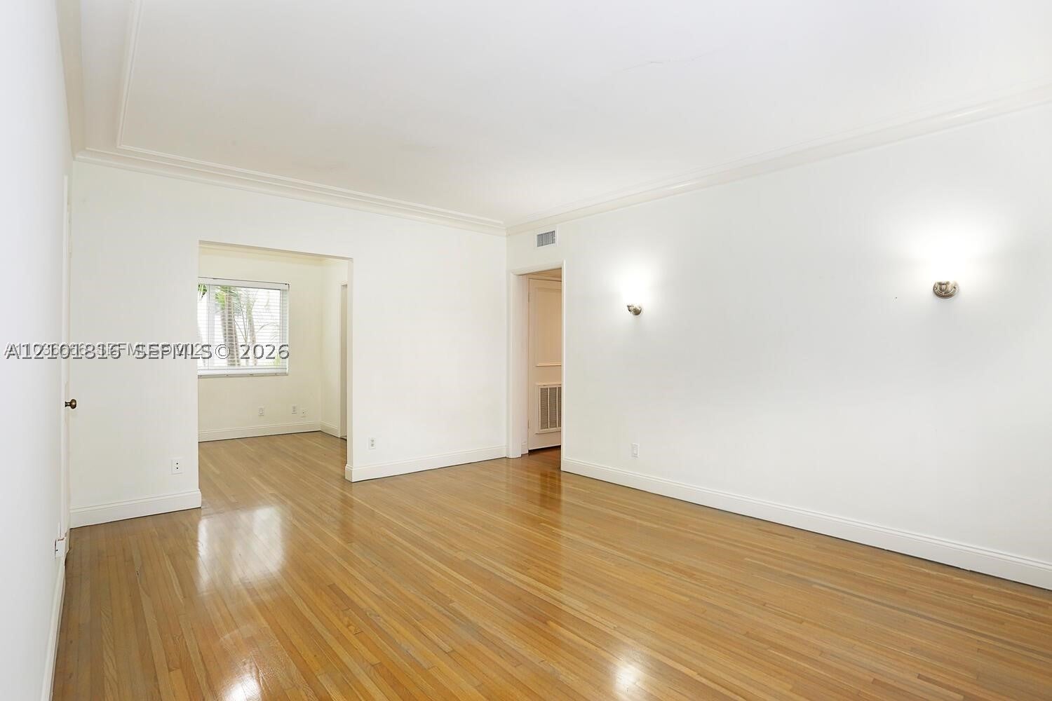219 Menores Ave 2