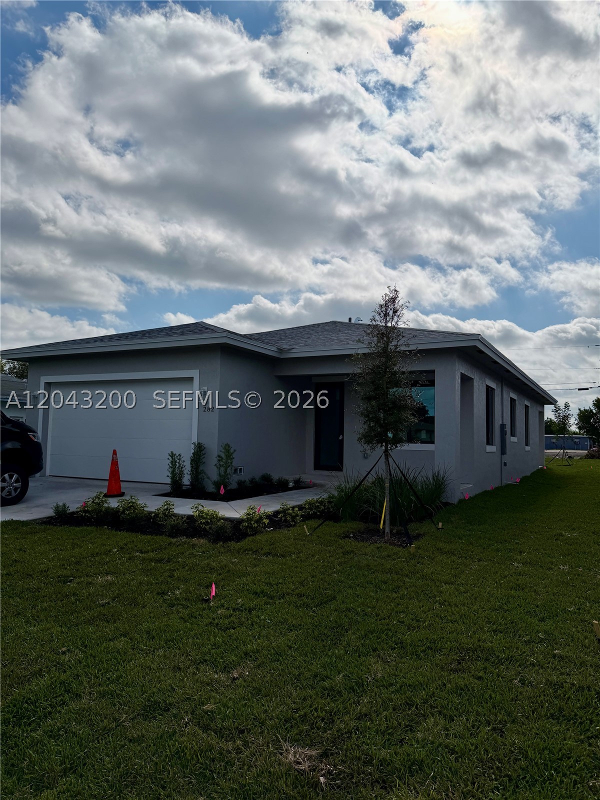 282 SW 2nd Ct