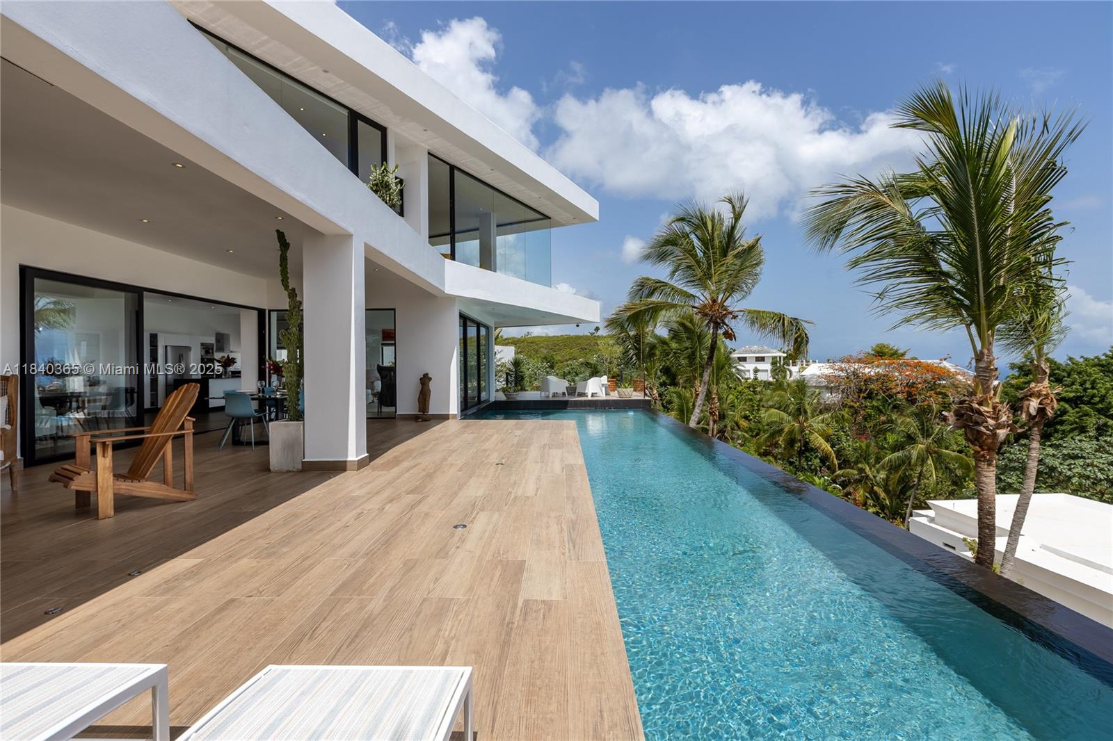 Palmar de los Nidos - Residential