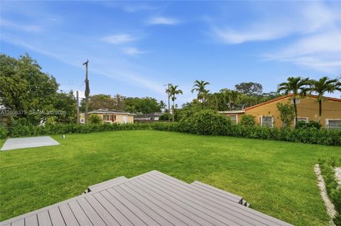 Tiny photo for 5735 SW 12th St, West Miami, FL 33144 (MLS # A12006375)