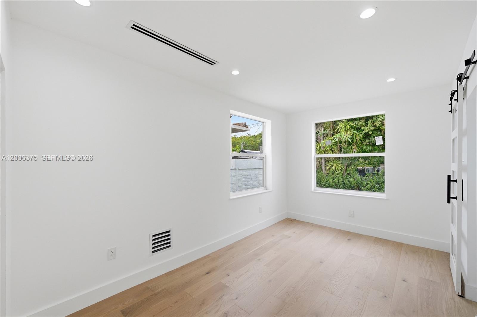 SYLVANIA HEIGHTS - Residential