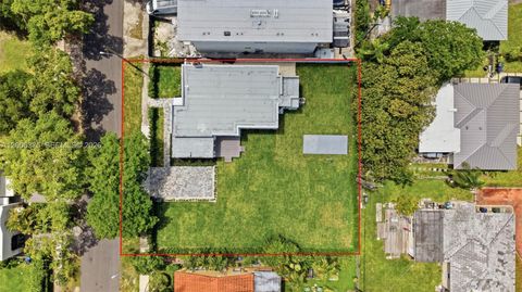 Tiny photo for 5735 SW 12th St, West Miami, FL 33144 (MLS # A12006375)