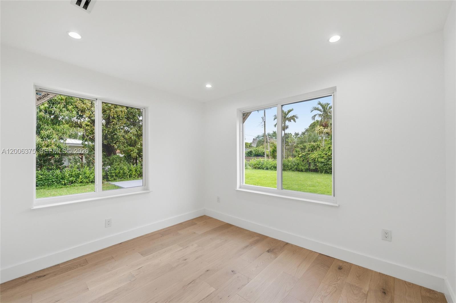 SYLVANIA HEIGHTS - Residential