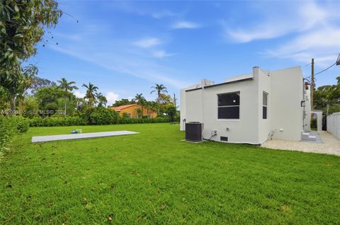 Tiny photo for 5735 SW 12th St, West Miami, FL 33144 (MLS # A12006375)