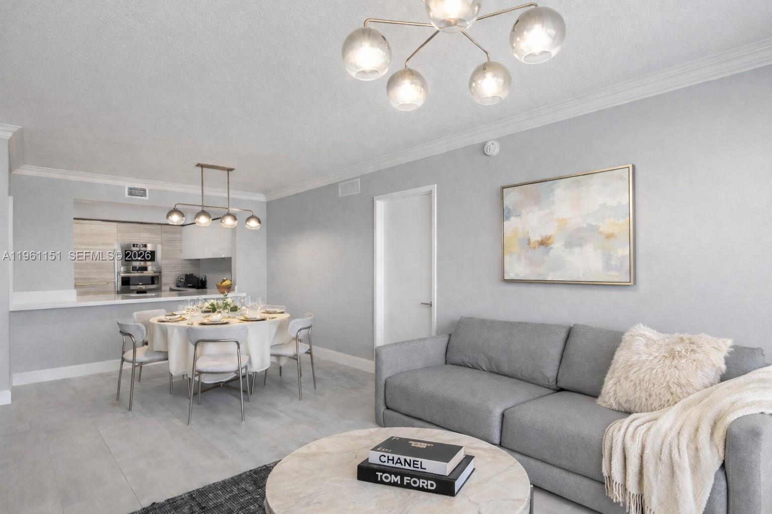 PARQUE TOWERS CONDO - Residential