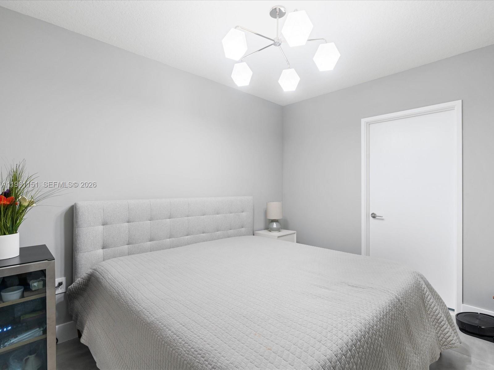 PARQUE TOWERS CONDO - Residential