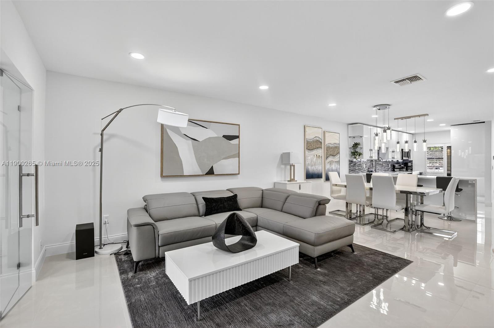 GLADES OF BOCA LAGO CONDO - Residential