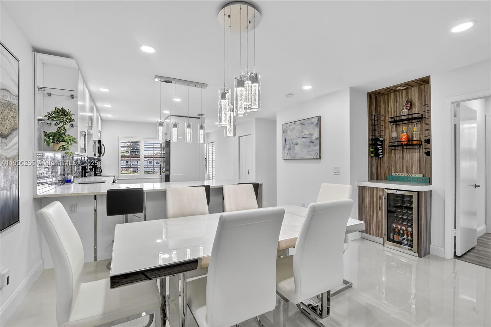 GLADES OF BOCA LAGO CONDO - Residential
