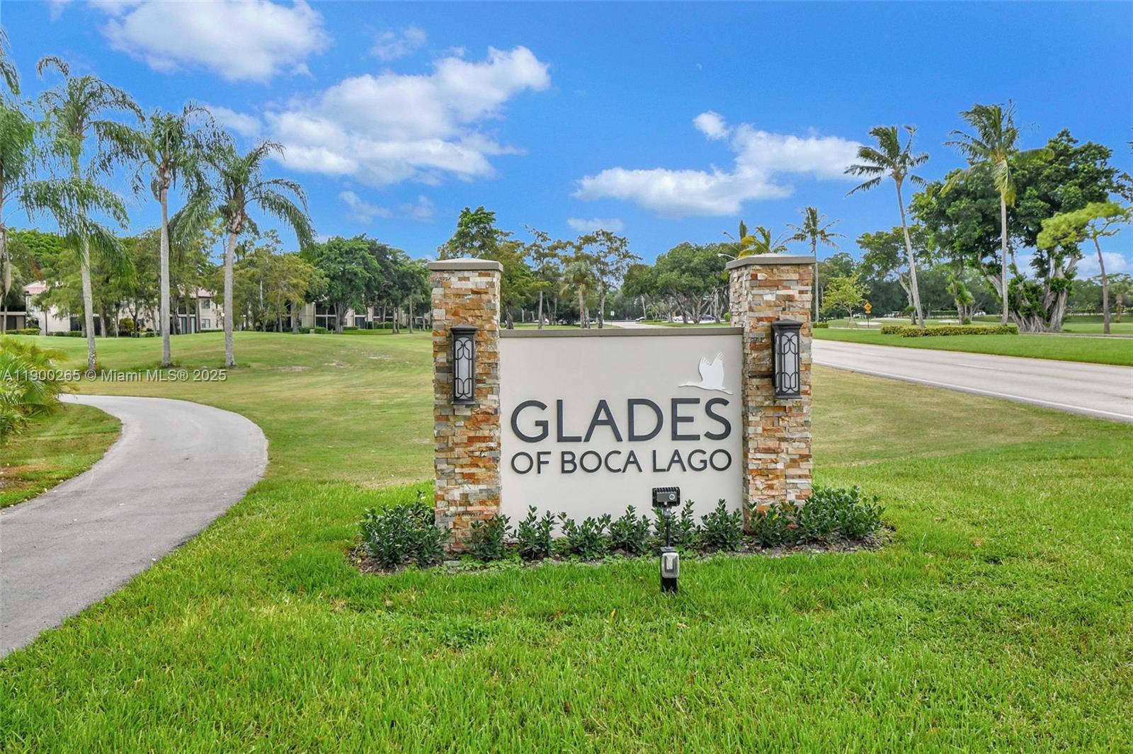 GLADES OF BOCA LAGO CONDO - Residential