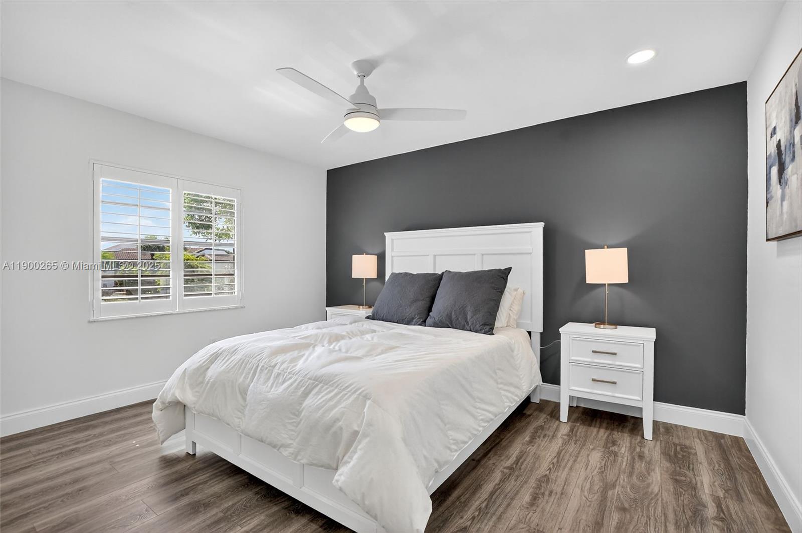 GLADES OF BOCA LAGO CONDO - Residential