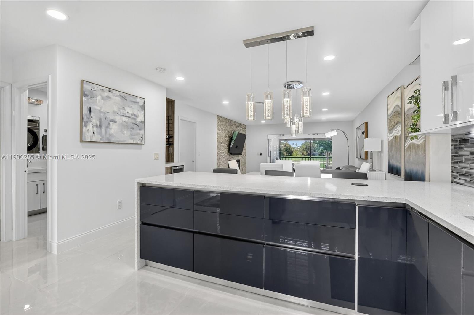 View photos, virtual tours, details... 21860 Arriba Real 4-D