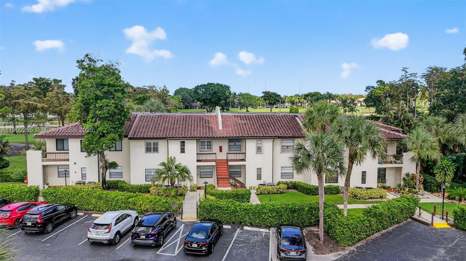 GLADES OF BOCA LAGO CONDO - Residential