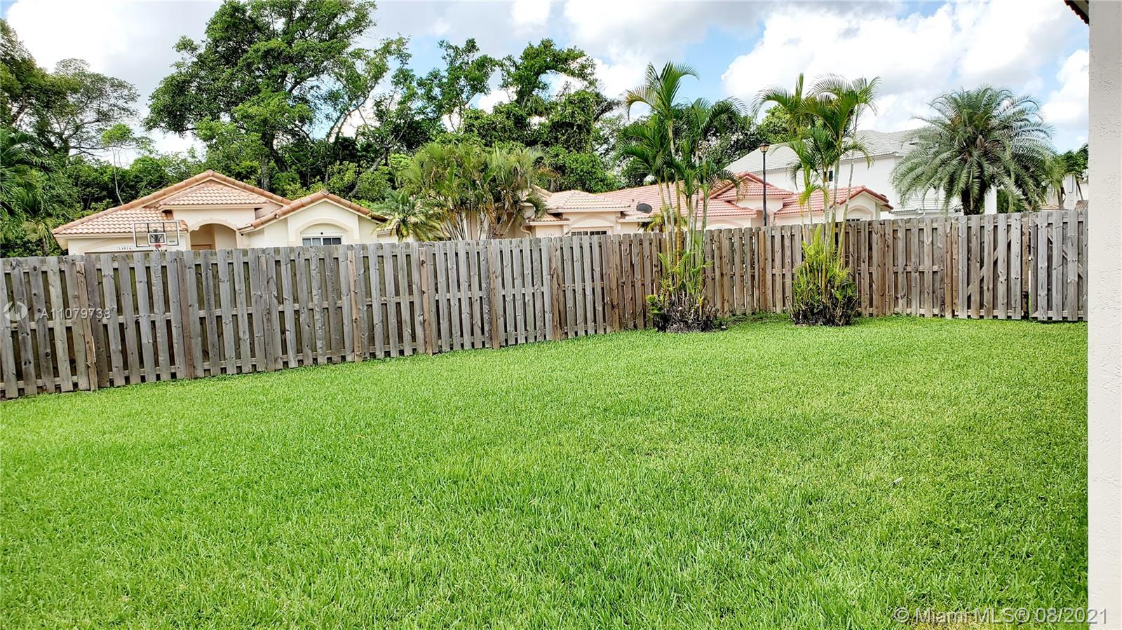 BRIGHTONS MEADOW TRACE - Residential Lease