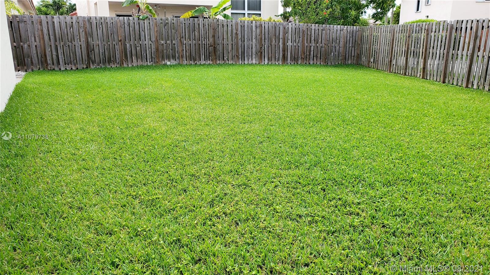 BRIGHTONS MEADOW TRACE - Residential Lease