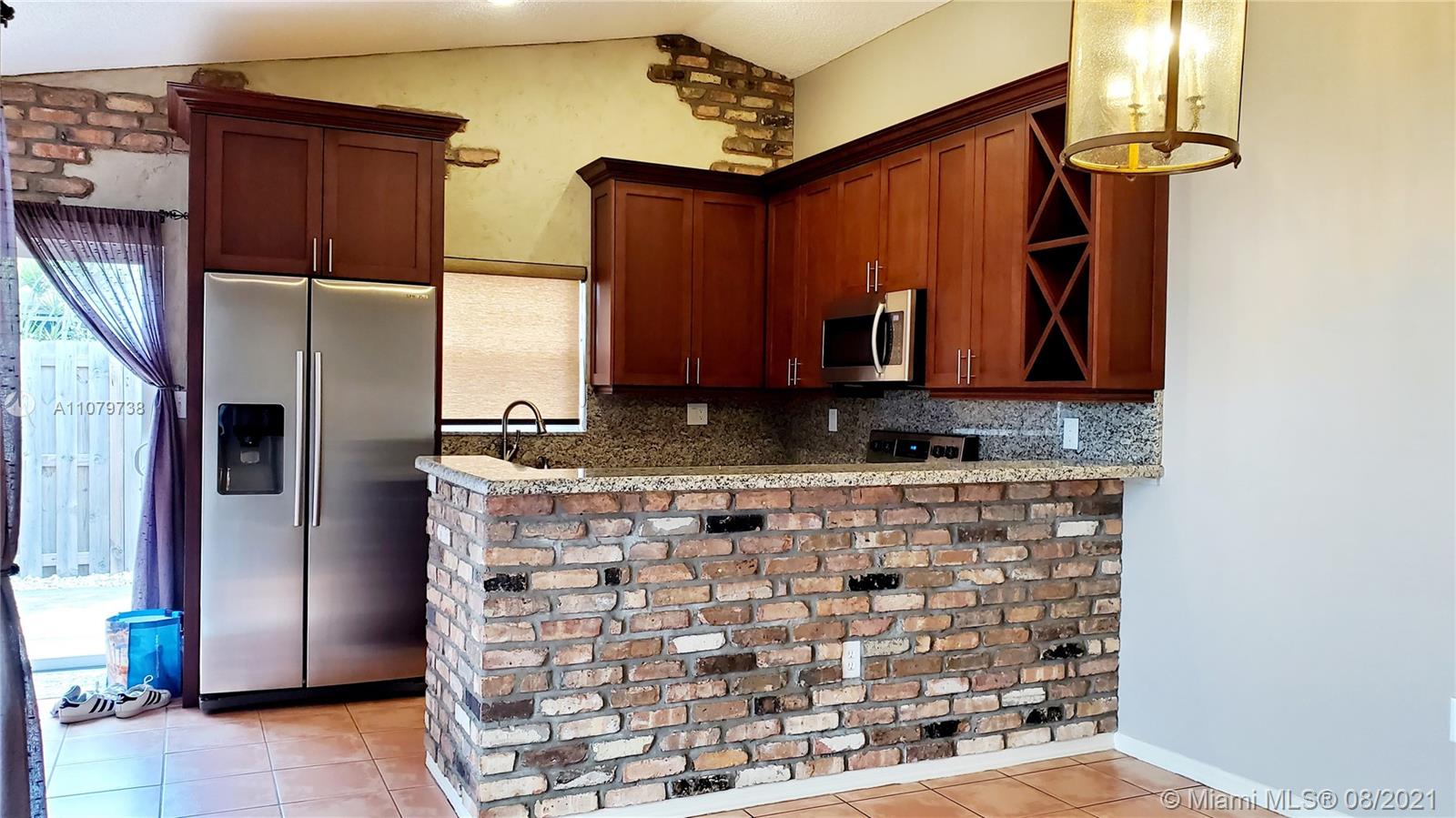 BRIGHTONS MEADOW TRACE - Residential Lease