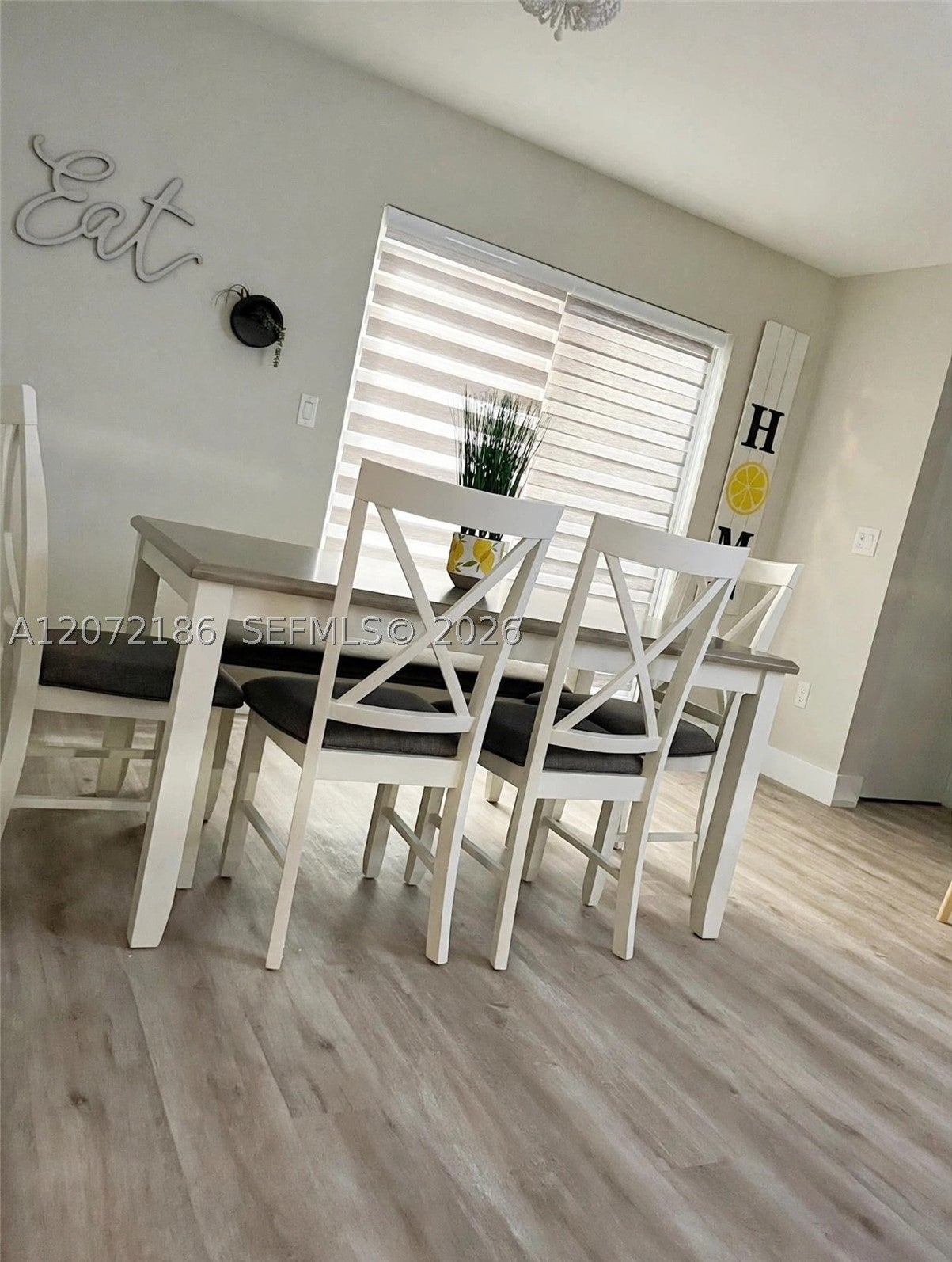 7810 NW 11th Ct, Pembroke Pines FL 33024