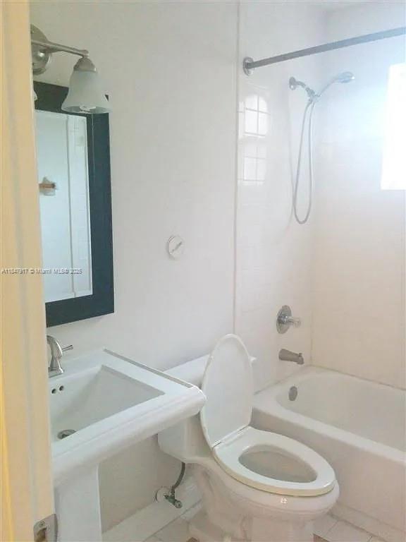 WINDMILL LAKES V CONDO - Residential Income