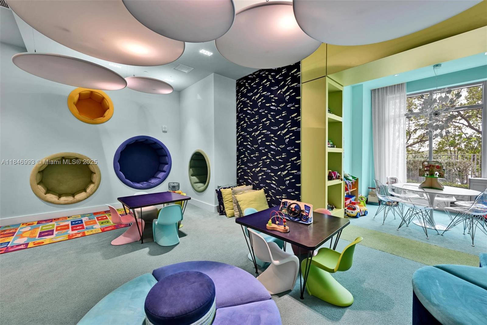 MARINA PALMS RESIDENCES S - Residential