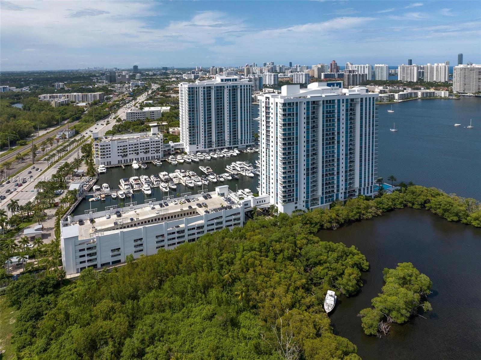 MARINA PALMS RESIDENCES S - Residential