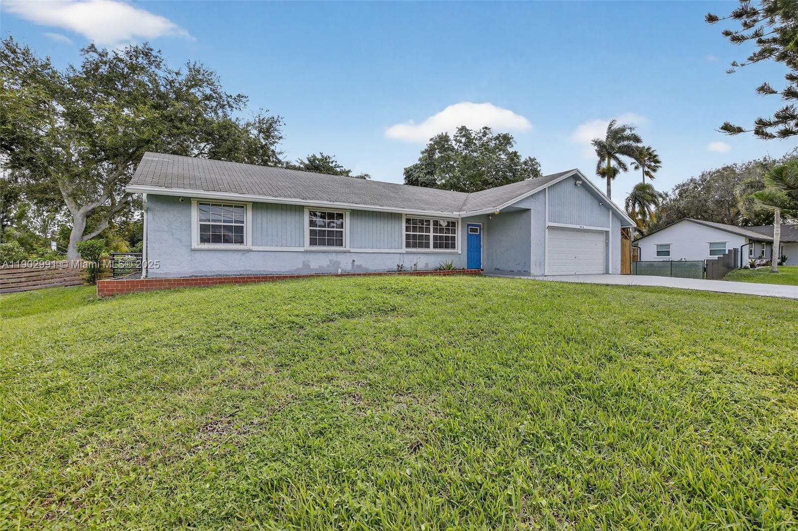 View photos, virtual tours, details... 5010 SW 201st Ter