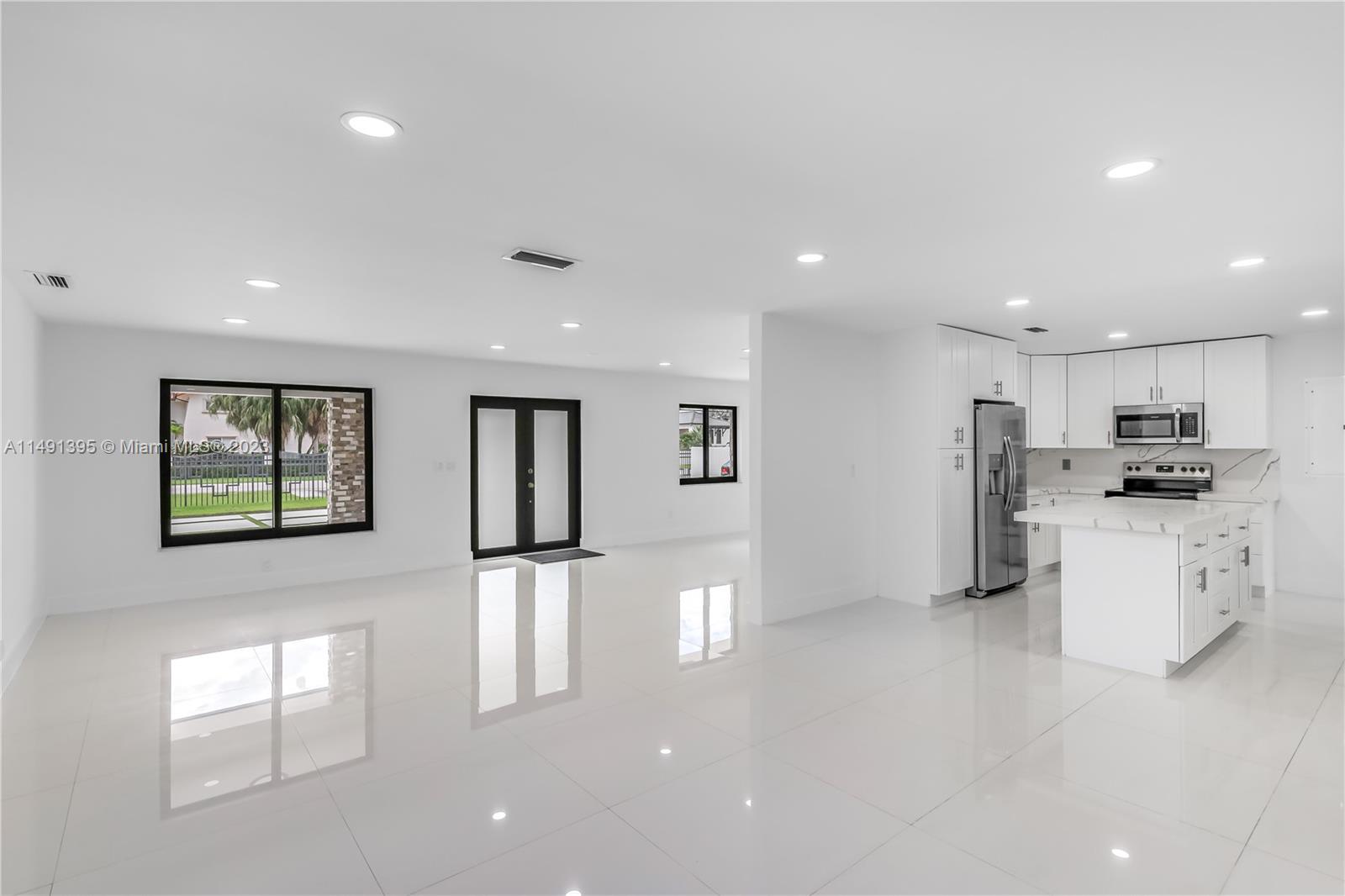 BIRD ROAD FARMSITES - Residential