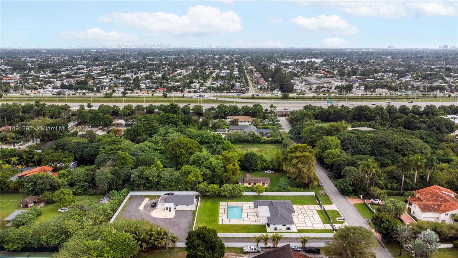 BIRD ROAD FARMSITES - Residential