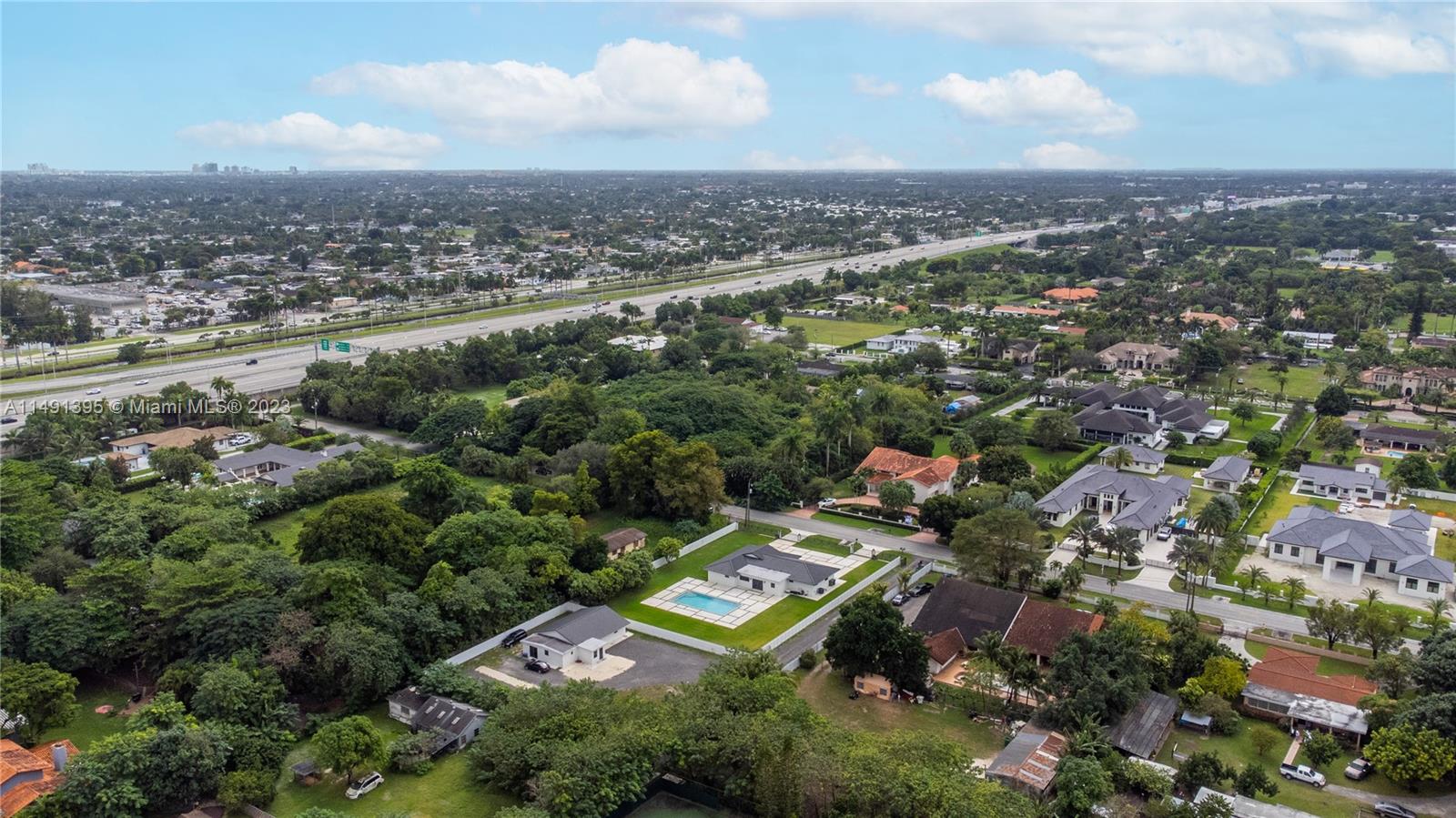 BIRD ROAD FARMSITES - Residential