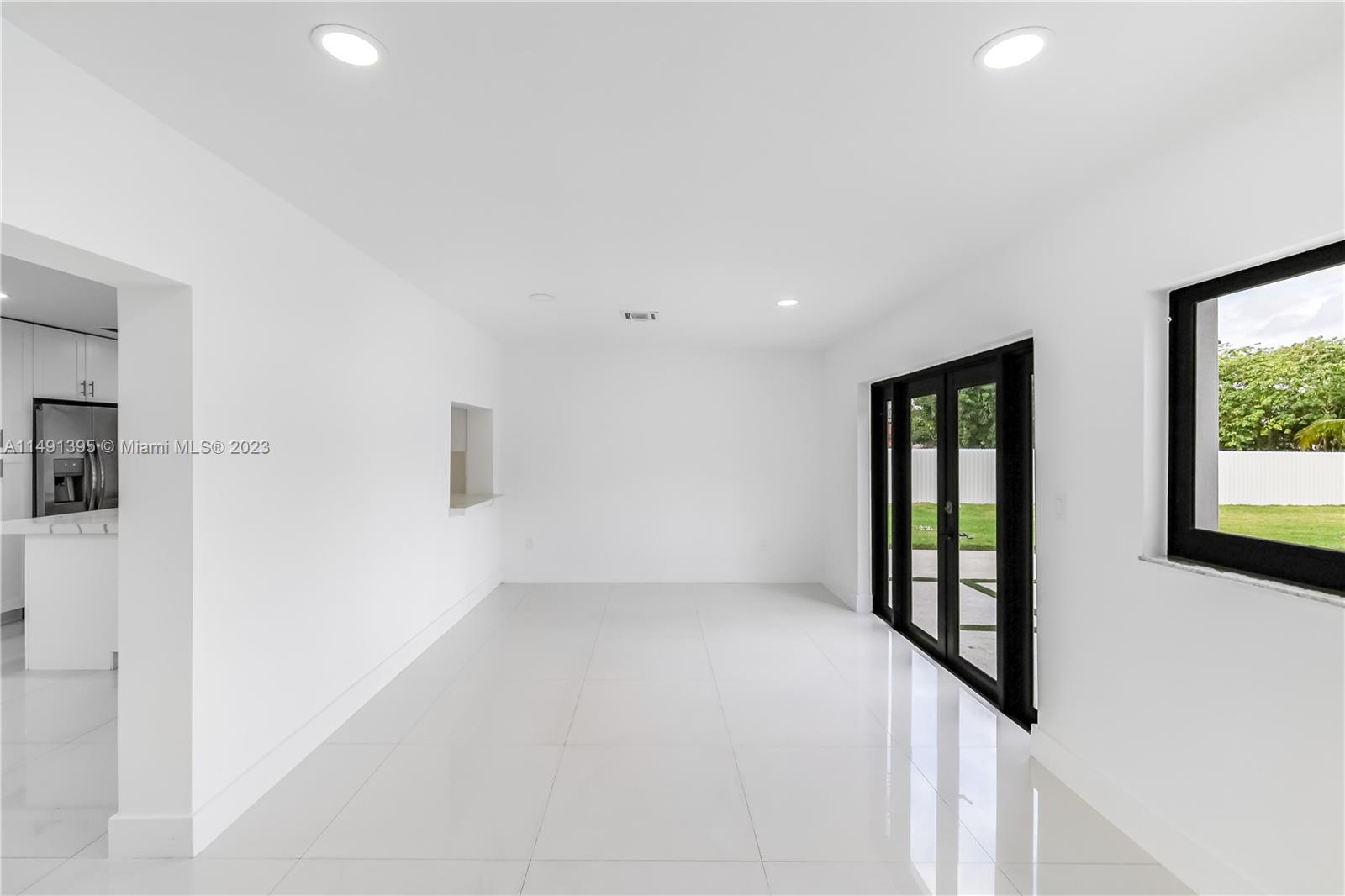 BIRD ROAD FARMSITES - Residential