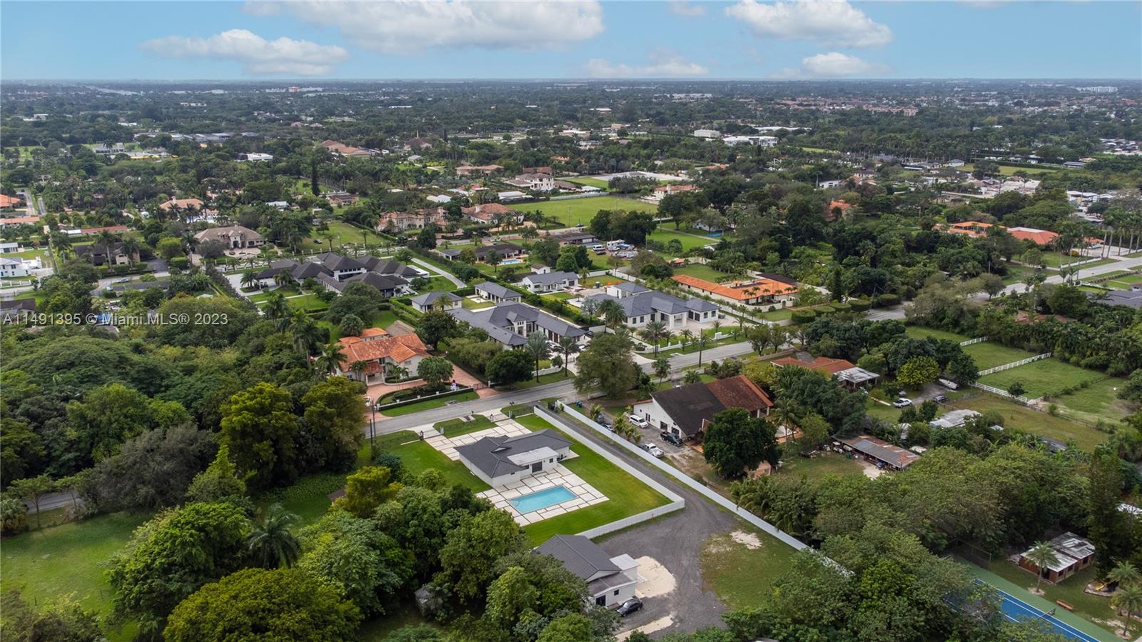 BIRD ROAD FARMSITES - Residential