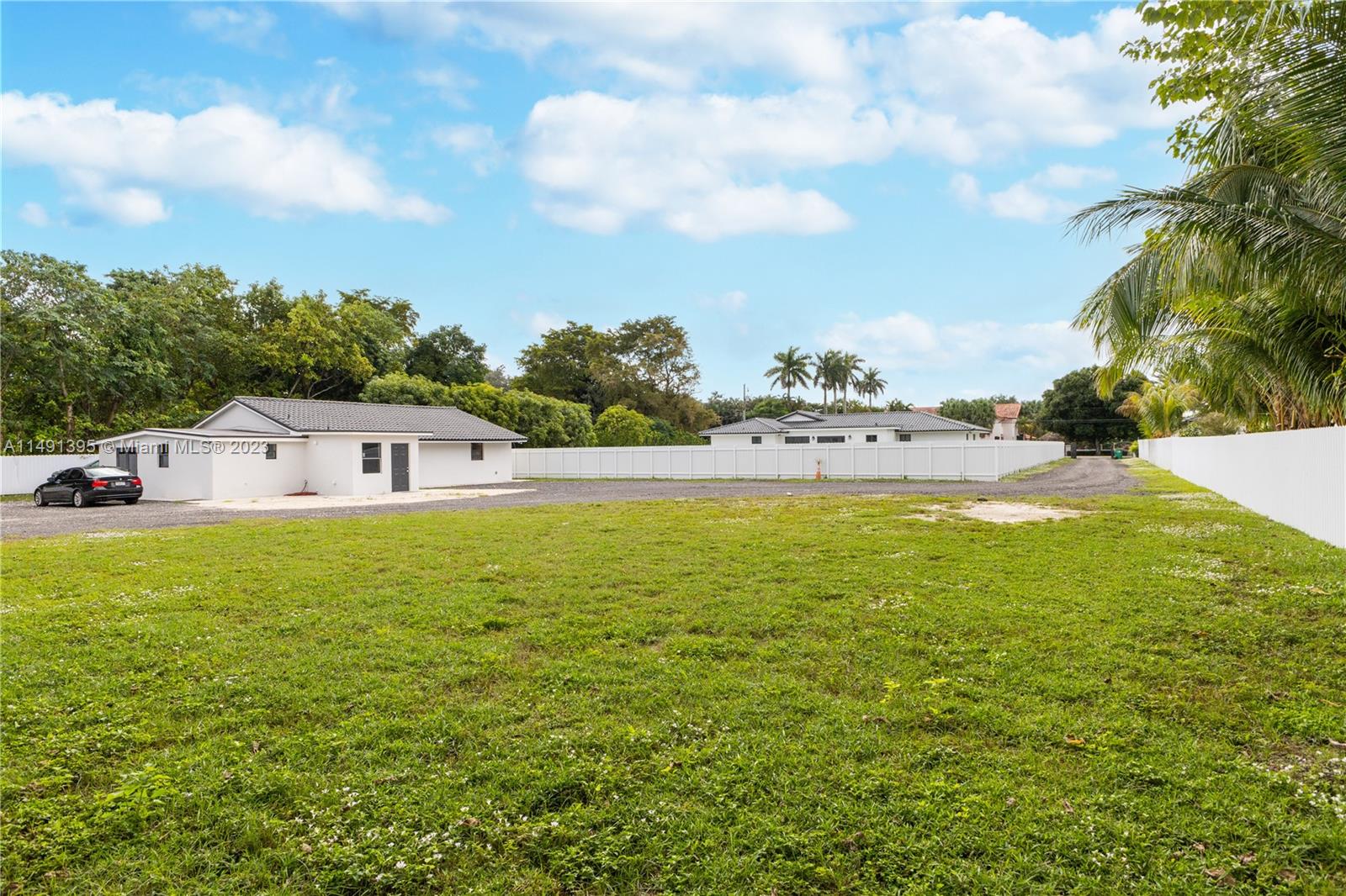 BIRD ROAD FARMSITES - Residential