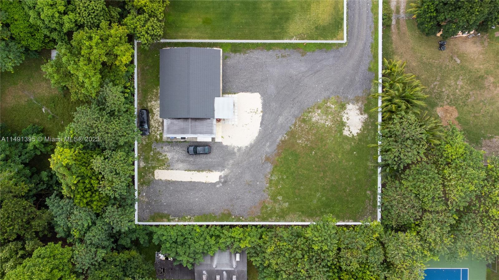 BIRD ROAD FARMSITES - Residential