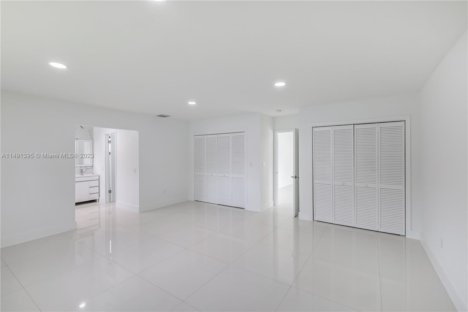 BIRD ROAD FARMSITES - Residential