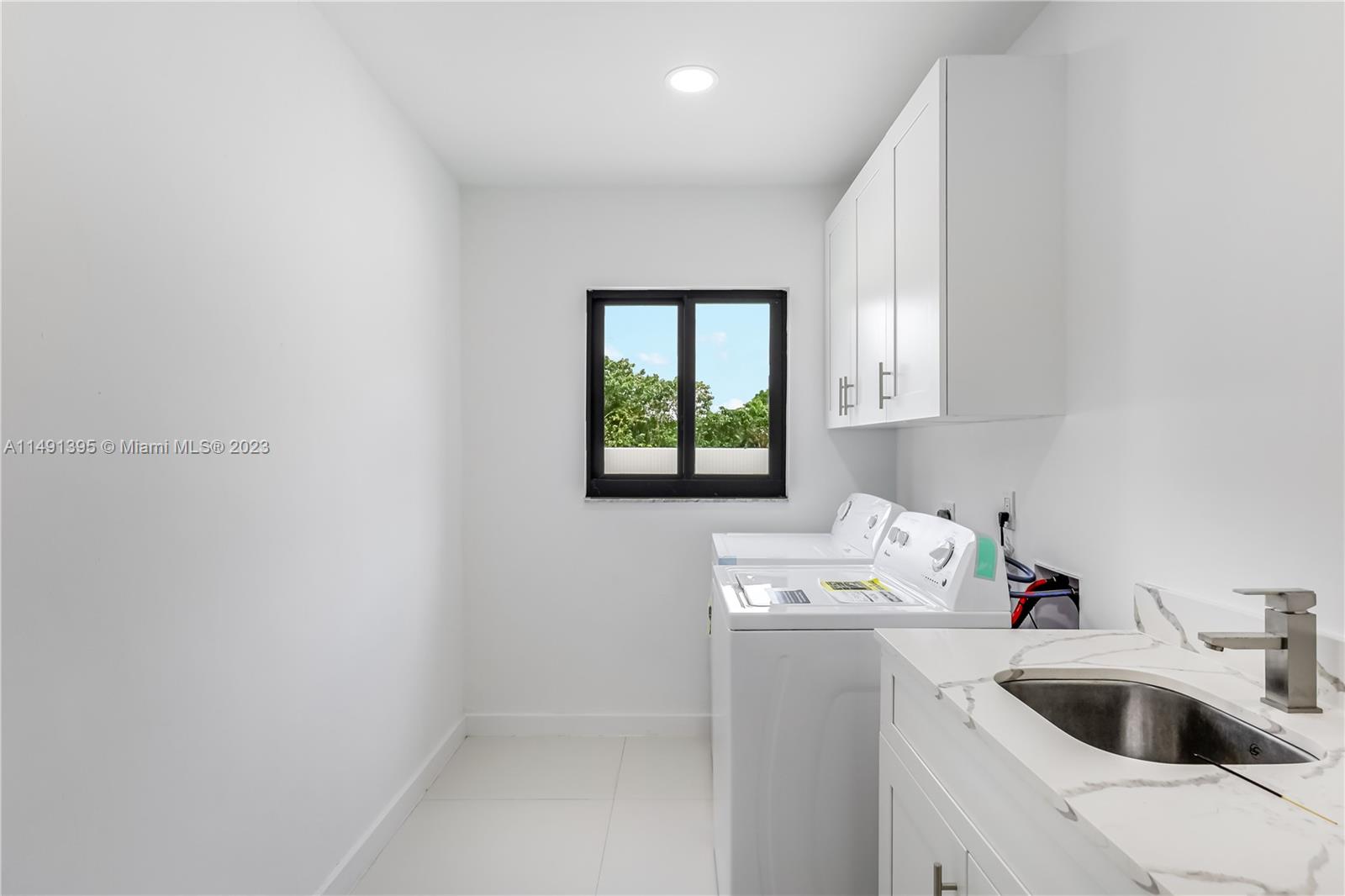 BIRD ROAD FARMSITES - Residential