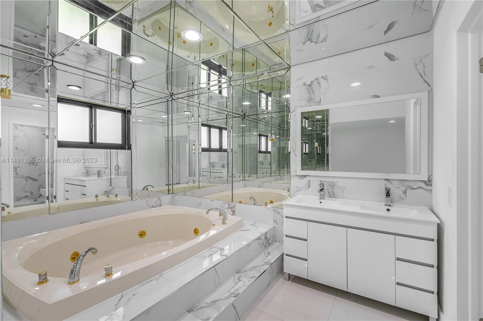 BIRD ROAD FARMSITES - Residential