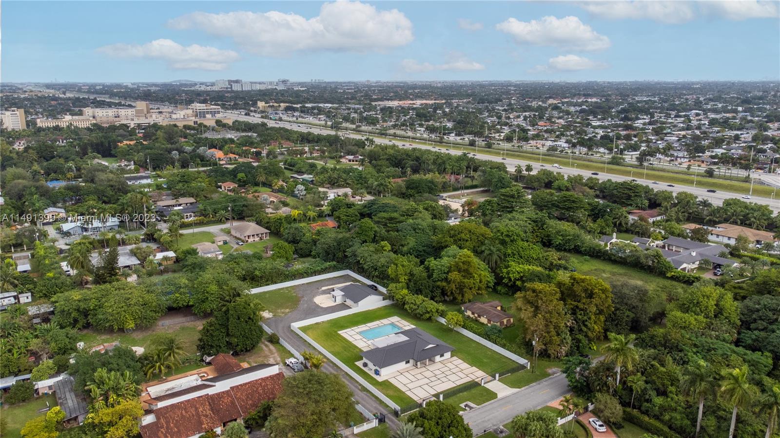 BIRD ROAD FARMSITES - Residential