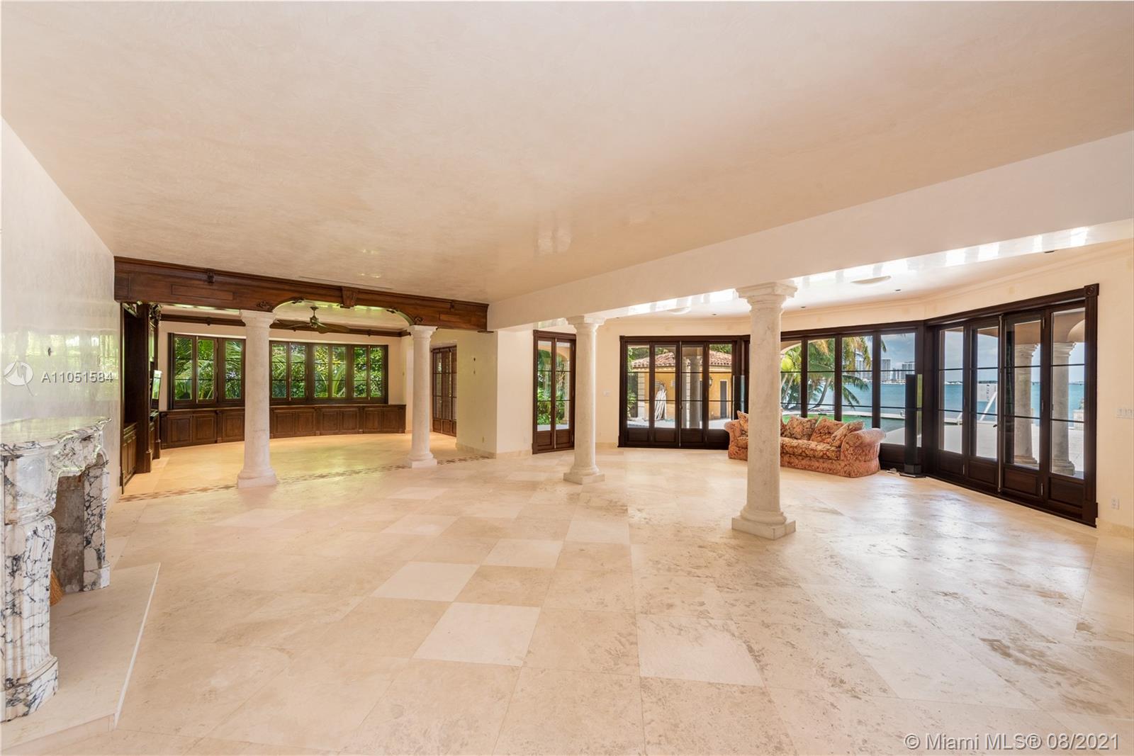 LA GORCE GOLF SUB - Residential