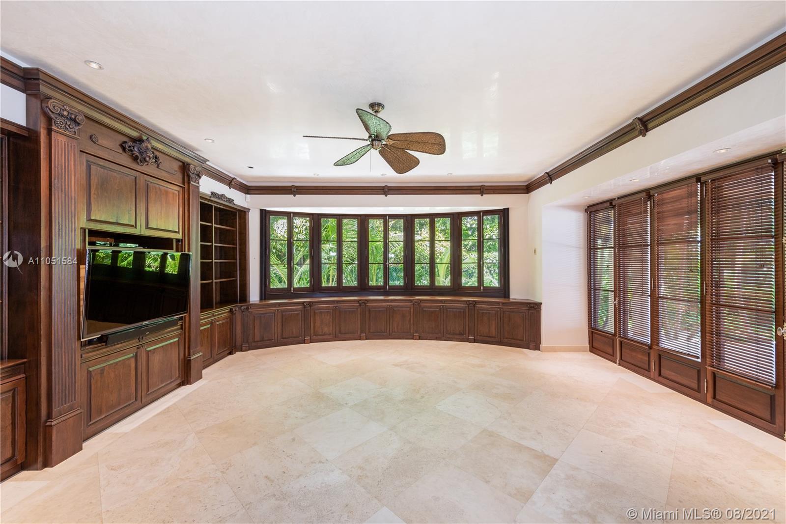 LA GORCE GOLF SUB - Residential