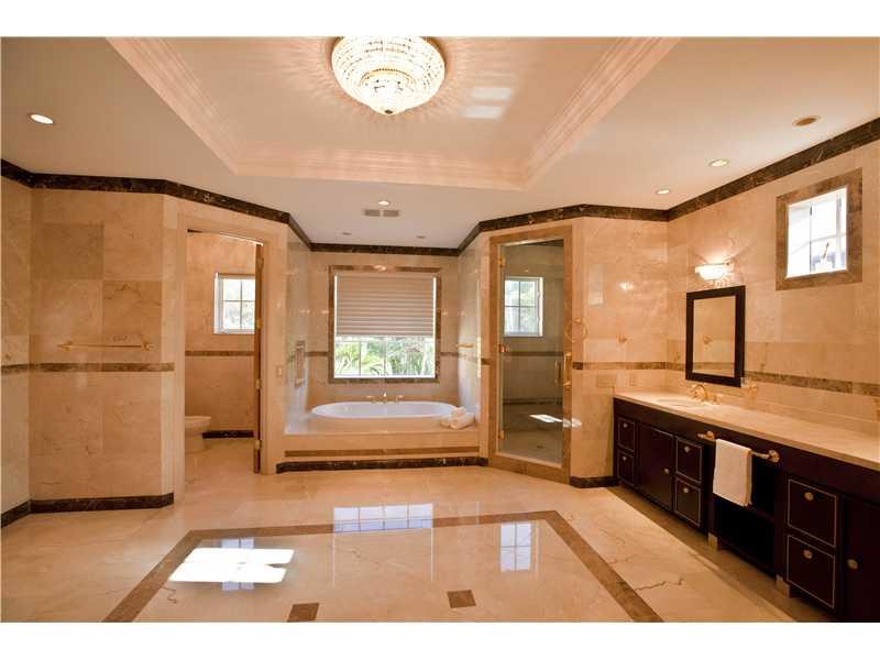 18 54 41 CORAL GABLES SEC - Residential