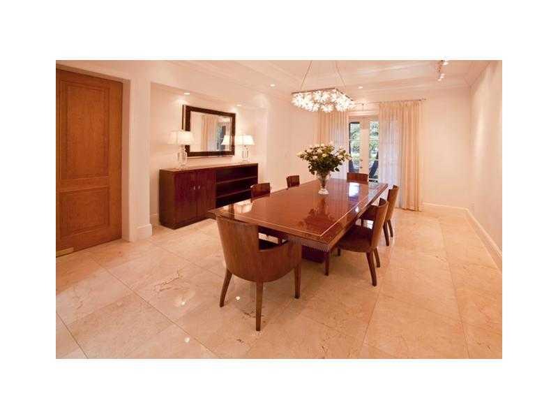 18 54 41 CORAL GABLES SEC - Residential