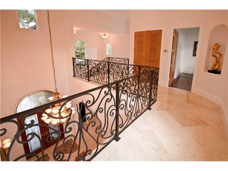 18 54 41 CORAL GABLES SEC - Residential