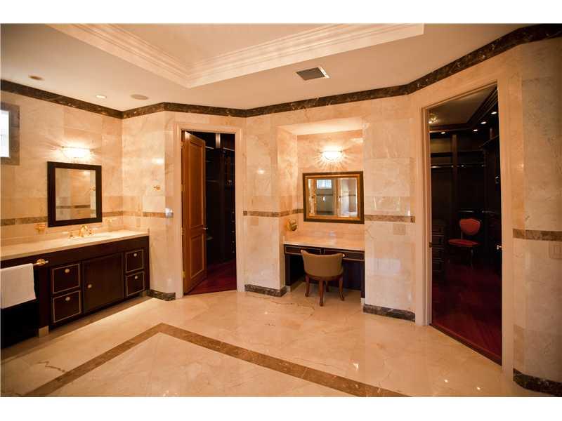 18 54 41 CORAL GABLES SEC - Residential
