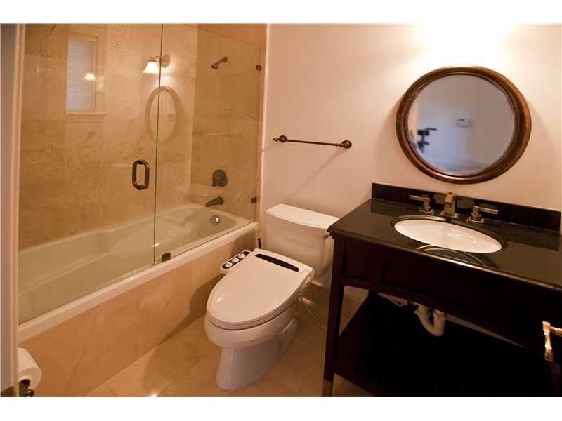18 54 41 CORAL GABLES SEC - Residential