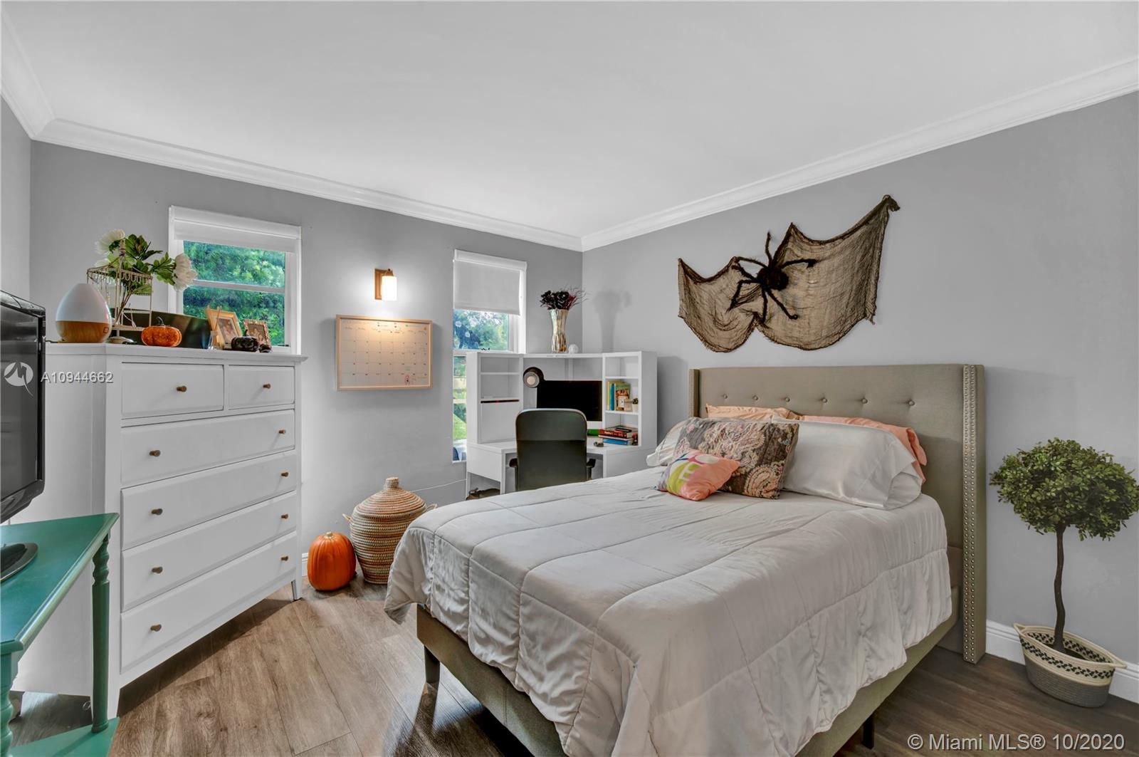 KENDALL HEIGHTS CONDO - Residential