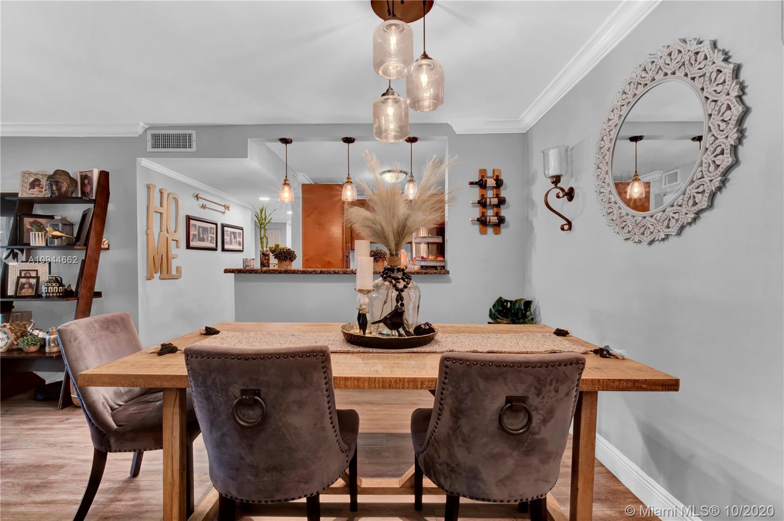 KENDALL HEIGHTS CONDO - Residential