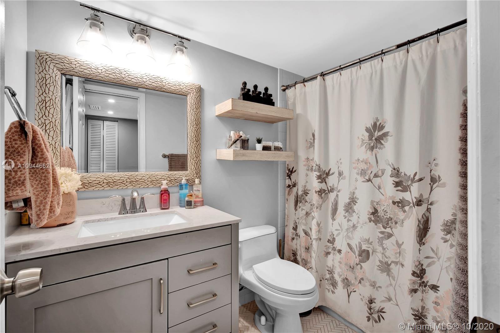 KENDALL HEIGHTS CONDO - Residential