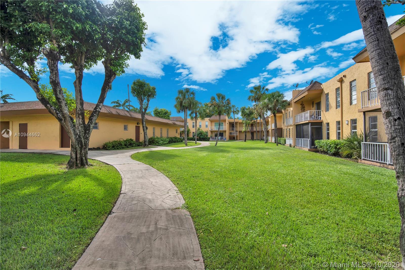 KENDALL HEIGHTS CONDO - Residential