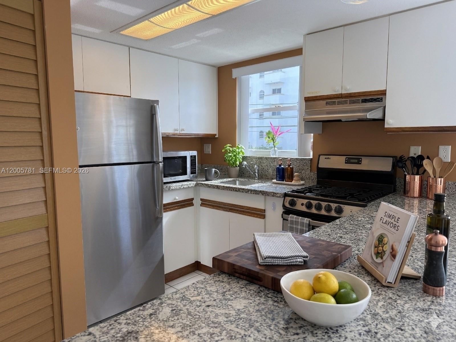 3052 SW 27th Ave 204