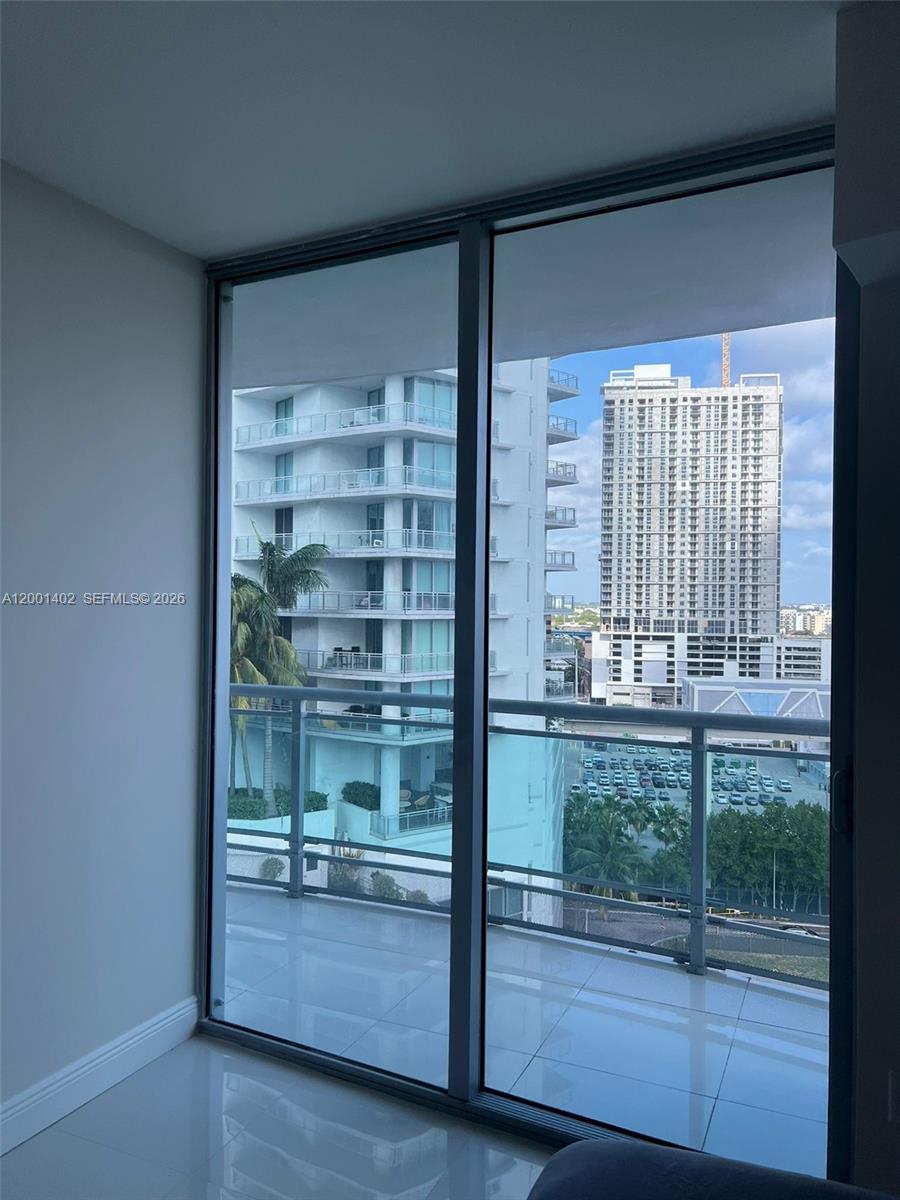 WIND CONDO - Residential Lease