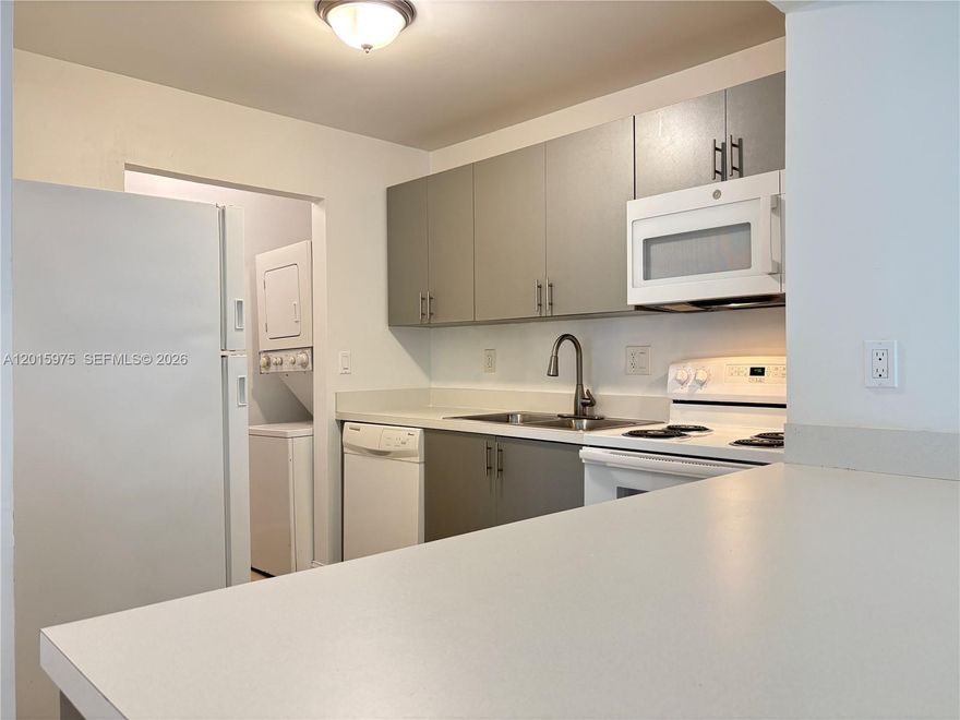 Come see this Clean & Bright 2 bed/ 2 bath condo in the heart of the Hammocks! This 2nd floor unit offers a
screened balcony to relax in with a cup of coffee or a glass of wine. This freshly painted condo had brand new
kitchen cabinets recently installed, and a Washer & Dryer in the unit. Lakeview at The Hammocks is a quiet,
family-oriented community on a large and peaceful lake surrounded by a jogging trail. Steps from your unit is the
community pool to enjoy. Lakeview Condominiums is located right next to the Hammocks Community Park which is
perfect to enjoy with family and friends or to get in your open-air workouts. The area has easy access to great
schools, shopping centers with great restaurants, West Kendall Baptist Hospital, and more.