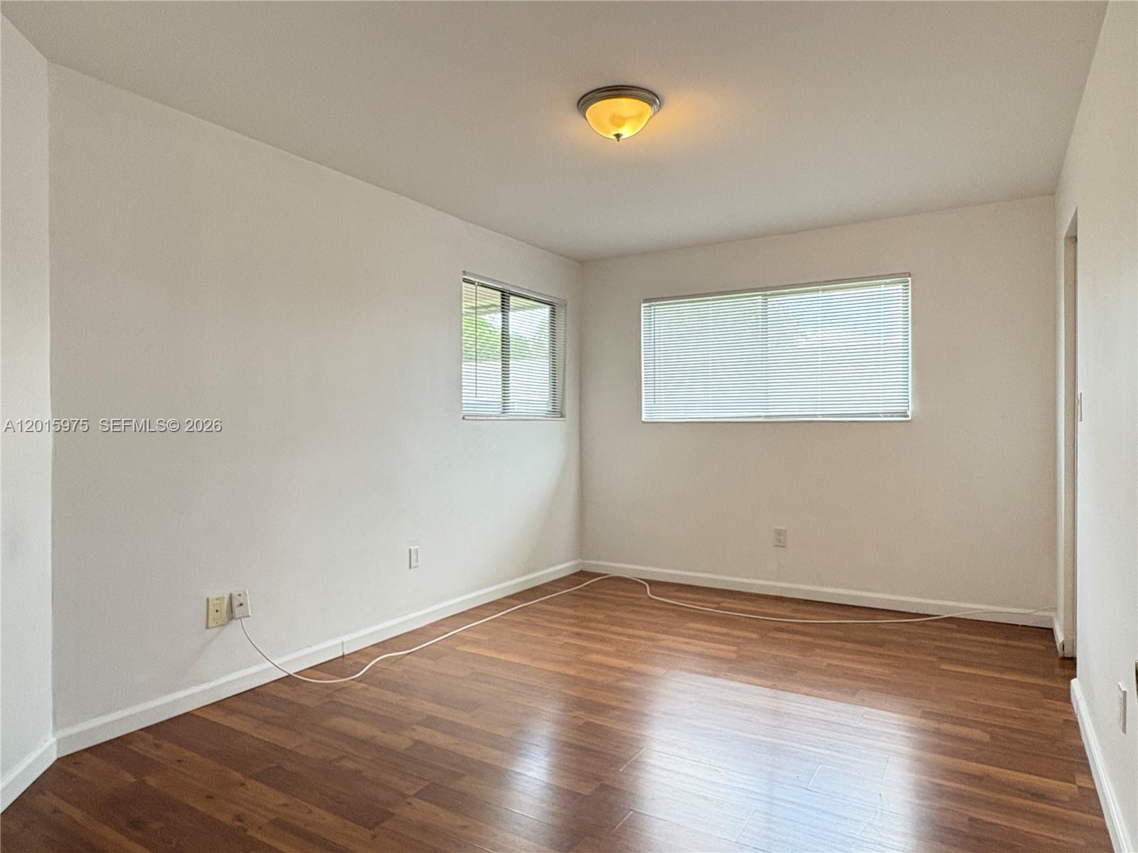 LAKEVIEW AT HAMMOCKS COND - Residential Lease